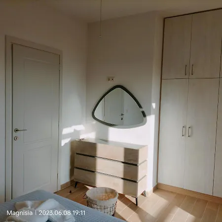 Bay 레포카스트론