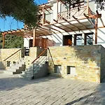Bay Villa